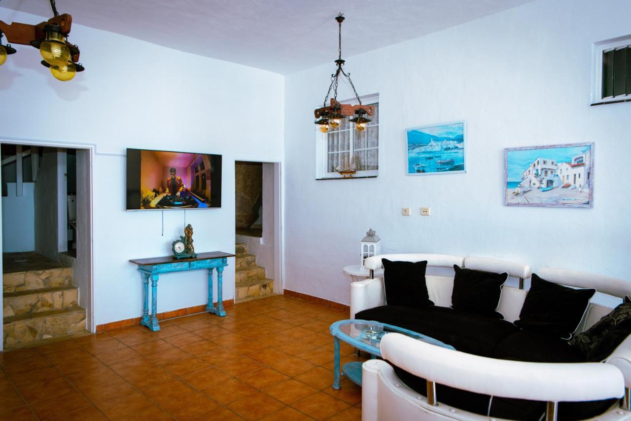 Hostel Blue Lagoon La Mareta Esterno foto